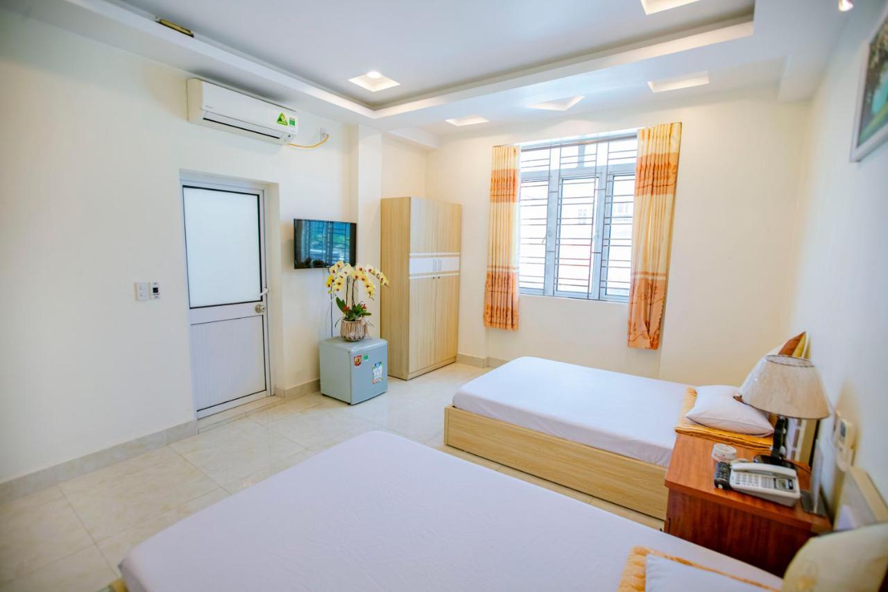 Quynh Trang Hotel Thuy Nguyen Екстериор снимка