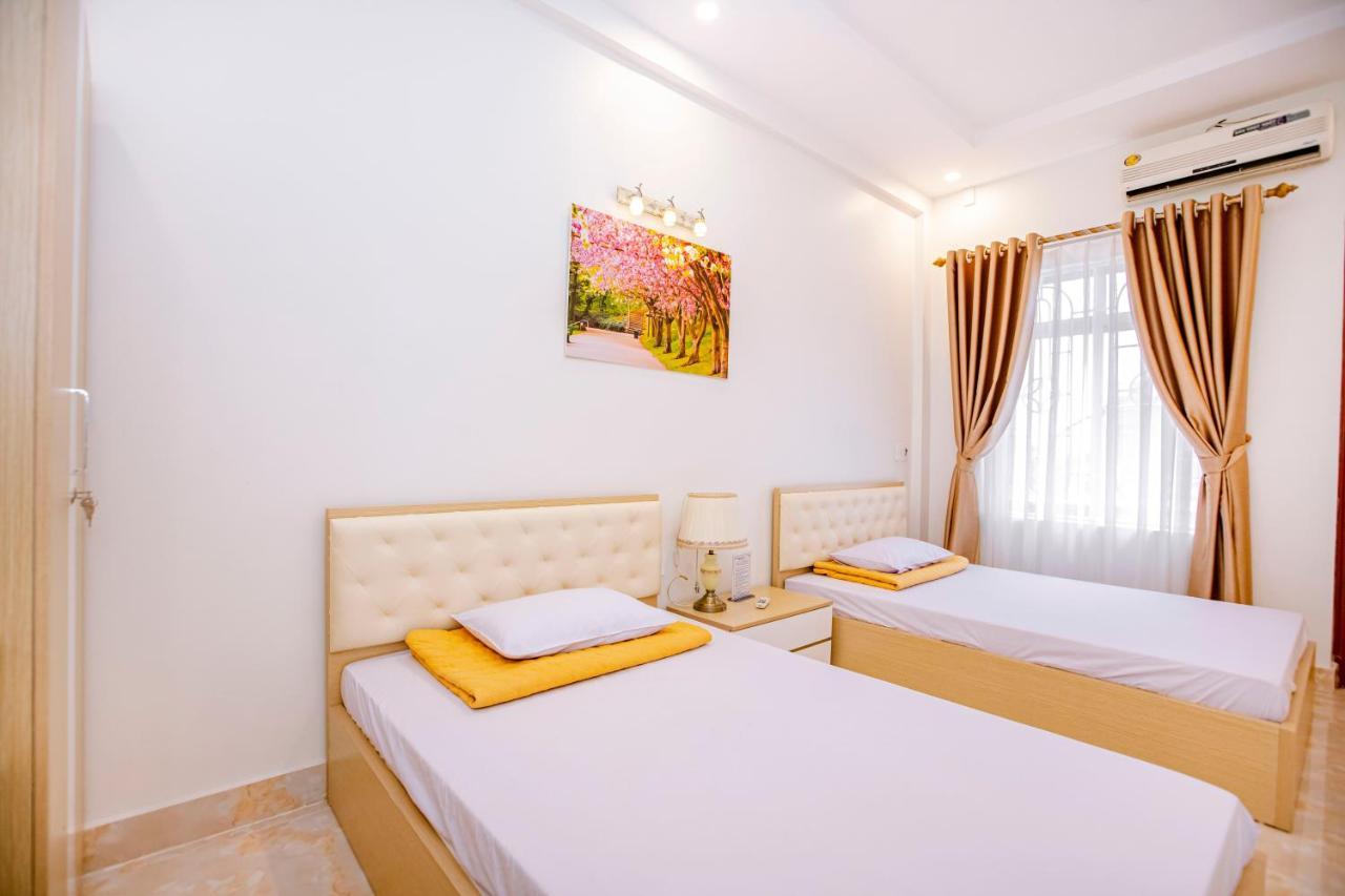 Quynh Trang Hotel Thuy Nguyen Екстериор снимка